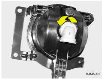 4. Replace to the new bulb.